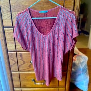 Size large Maurices top